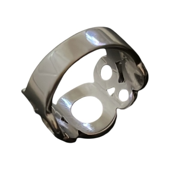 Dreamy Liquid Sterling Silver Cut Out Circle Bubble Band Ring - Picture 5 of 6